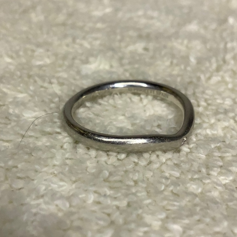 Tiffany&Co Elsa Peretti Curved Platinum and Diamond Ring (sz 5.25) - Picture 5 of 8